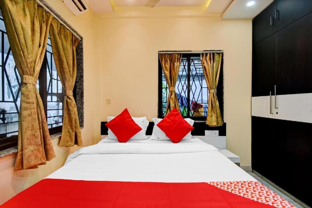 Dharmatala Inn 加尔各答 外观 照片